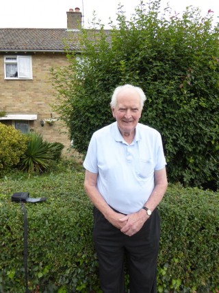 Gordon Pluck Oct 2015 in front of his Newton home