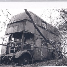 PBE00Q.02 Willow Farm Button End, bus once lived in by Miss Jill Thorne 1966 (Roadley) Jill Thorne's double decker home 1966