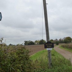 PZZA8 Oct 2015 view west along Hauxton Bridleway No2 to Harston No1 (Roadley) R Oct 2015 view west along Rectory Farm Road (Hauxton Bridleway No2 to Harston No1) | (Roadley)