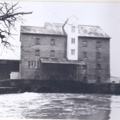 Harston Mill front pool in flood | (Deacon)