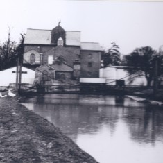 Harston Mill rear, swing bridge | (Deacon)