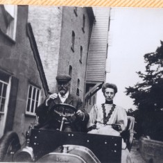 PZZH01.19 Mill house on left. Owners of Mill, Mr & Mrs Smith in their Swift motor car. early 1900s (Deacon) Early 1900s. Owners of Mill, Mr & Mrs Smith in their Swift motor car. | (Deacon)