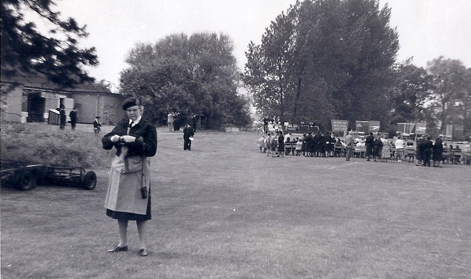 Dr Lindgren early 1960s at mock (cold war) feeding exercise
