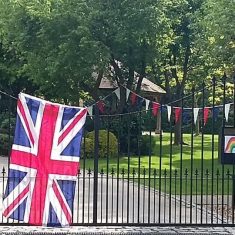 VE day support; London Rd? | (Linda Churchman)