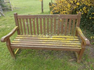 PZZPBak.01 Baker bench next to 22 Button End April 2020 (Roadley) Baker bench next to 22 Button End 2020 | (Roadley)