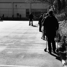 PZZECov.129 Queuing at supermarket Queuing at supermarket | (Wedgbury)