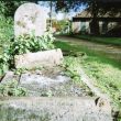 Gravestones - surnames beginning with B