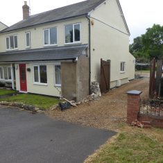 PRR007.07 No 7 Royston Rd; 1 Aug 2016 wall knocked down of 7 Royston Rd by speeding motorist in newspapers (Roadley)2 No 7 Royston Rd; 1 Aug 2016 wall knocked down by speeding motorist | (Roadley)