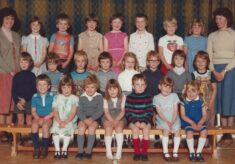 Class photo No 51: Mrs ?         1983